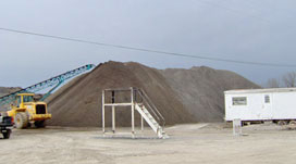 新川礦制砂生產線山礦業破碎篩分設備